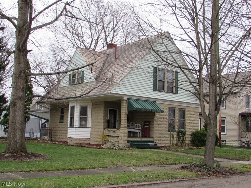 Charm throughout in this historical 3 Bedroom, 2 Bath-turn of the century home built by Jeremiah Reeves. Great location! Fenced yard-4 car detached garage. Natural wood work with a unique twist of a floorpan-entryway, spacious formal dining, den, eat-in Kitchen with large window overlooks backyard.