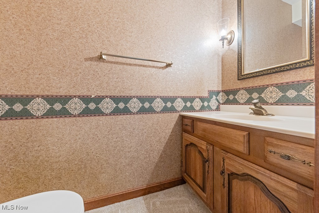 12935 Robinwood Street, Alliance, Ohio image 19