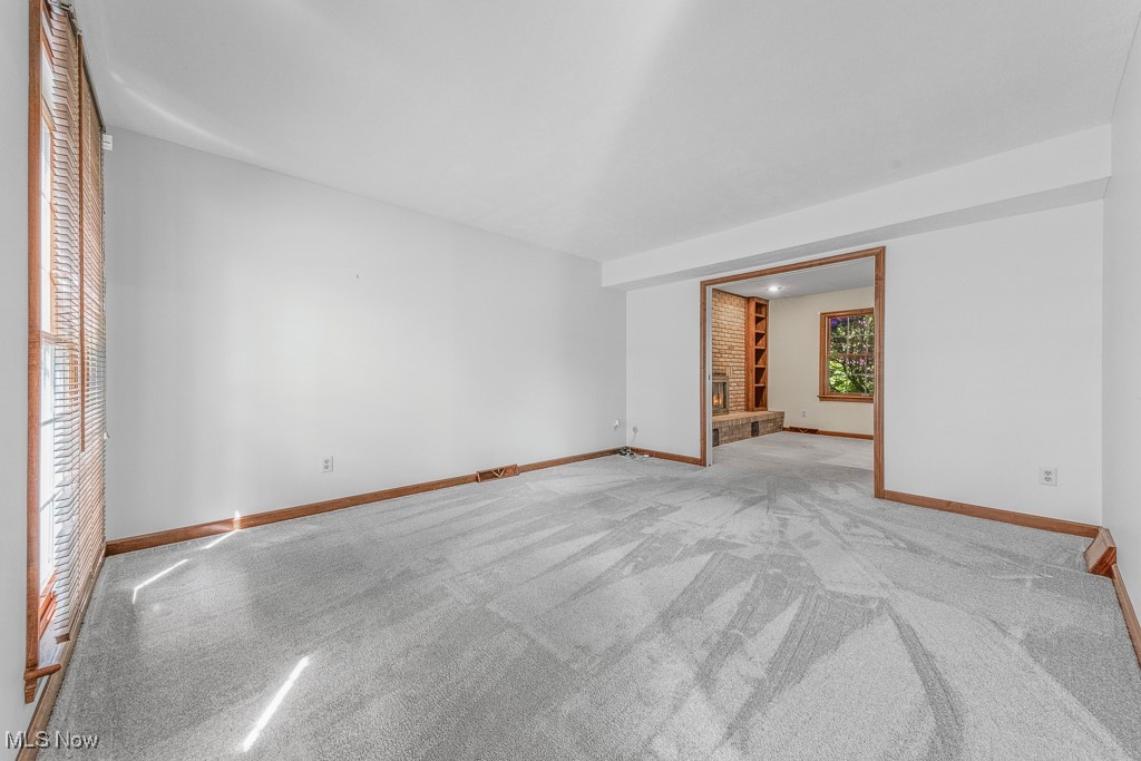 12935 Robinwood Street, Alliance, Ohio image 23