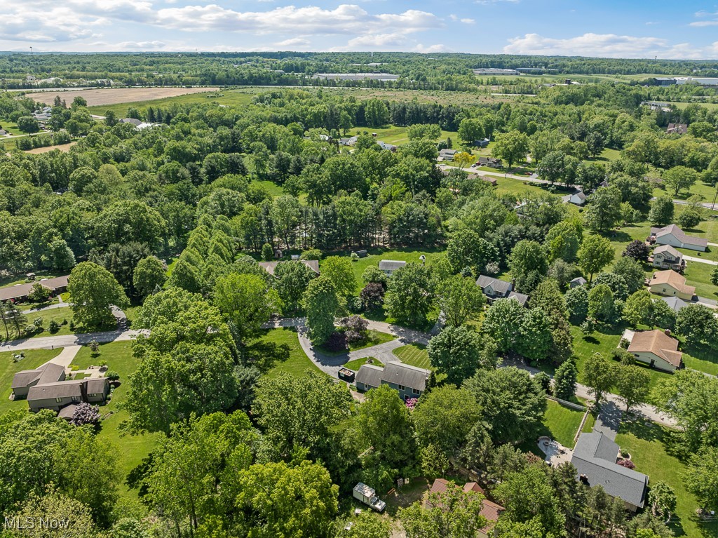 12935 Robinwood Street, Alliance, Ohio image 32
