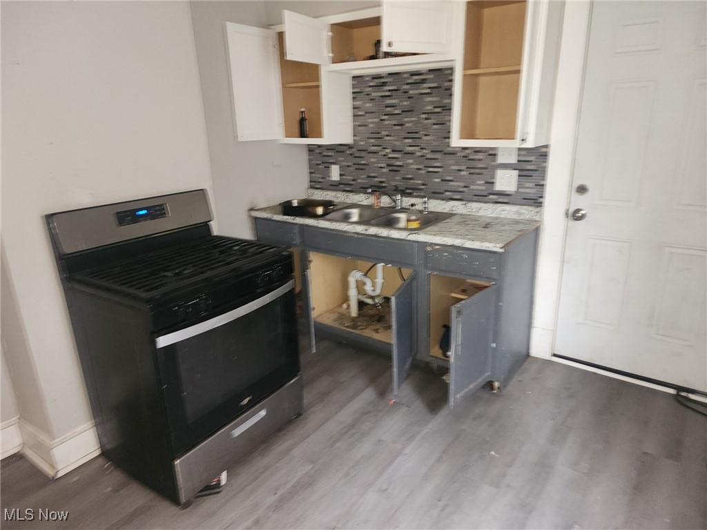 521 E 109th Street, Cleveland, Ohio image 6