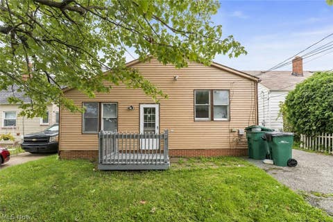 Homes For Rent - 15901 Edgewood Avenue<br/> Cleveland, OH 44137