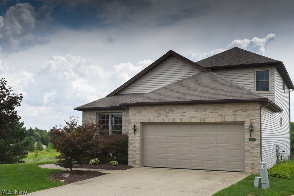 Hollows Fox Meadow - Residential