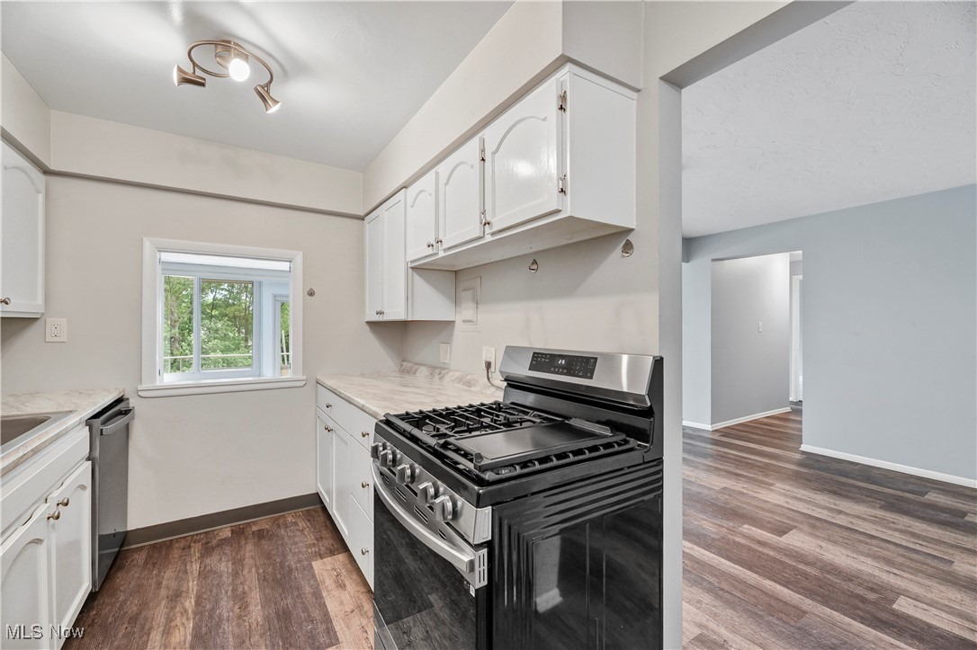 Carlyle Condo - Residential Lease