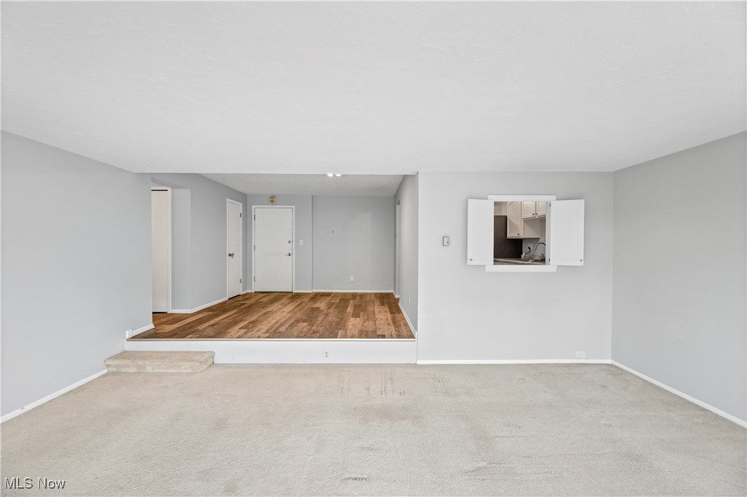 Carlyle Condo - Residential Lease