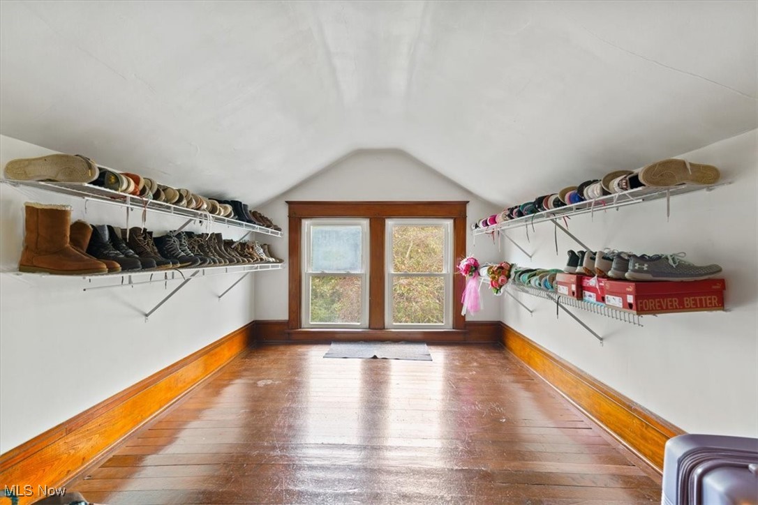 Long Lake Estate #2 - Residential