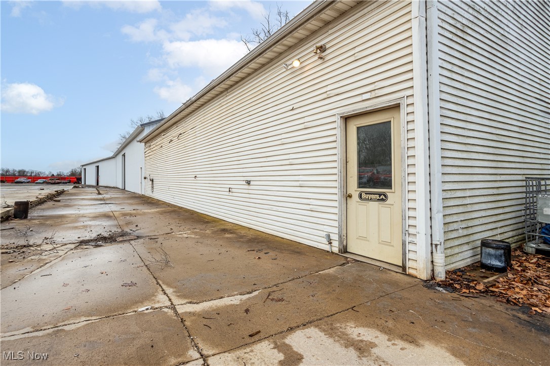 15355 Old Lincoln Way, Dalton, Ohio image 13