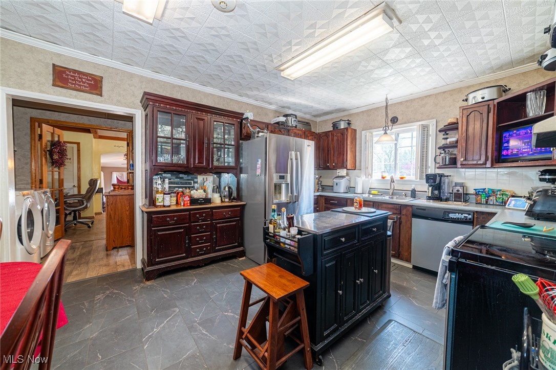 642 John Street, Coshocton, Ohio image 14