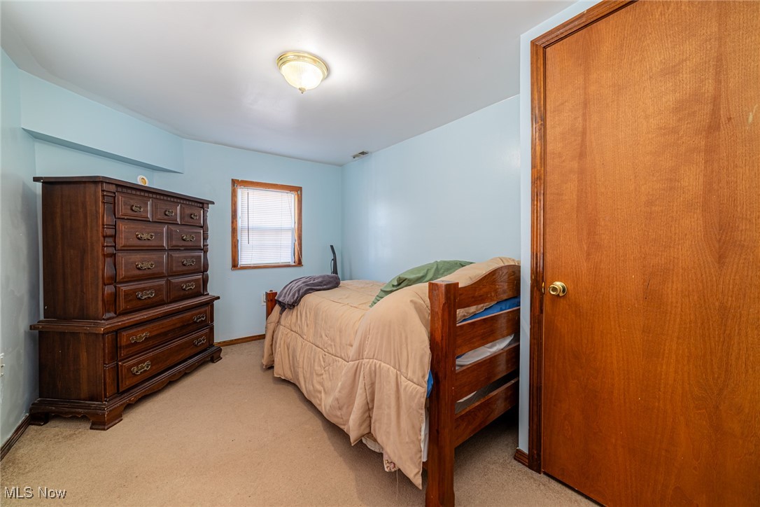 642 John Street, Coshocton, Ohio image 18