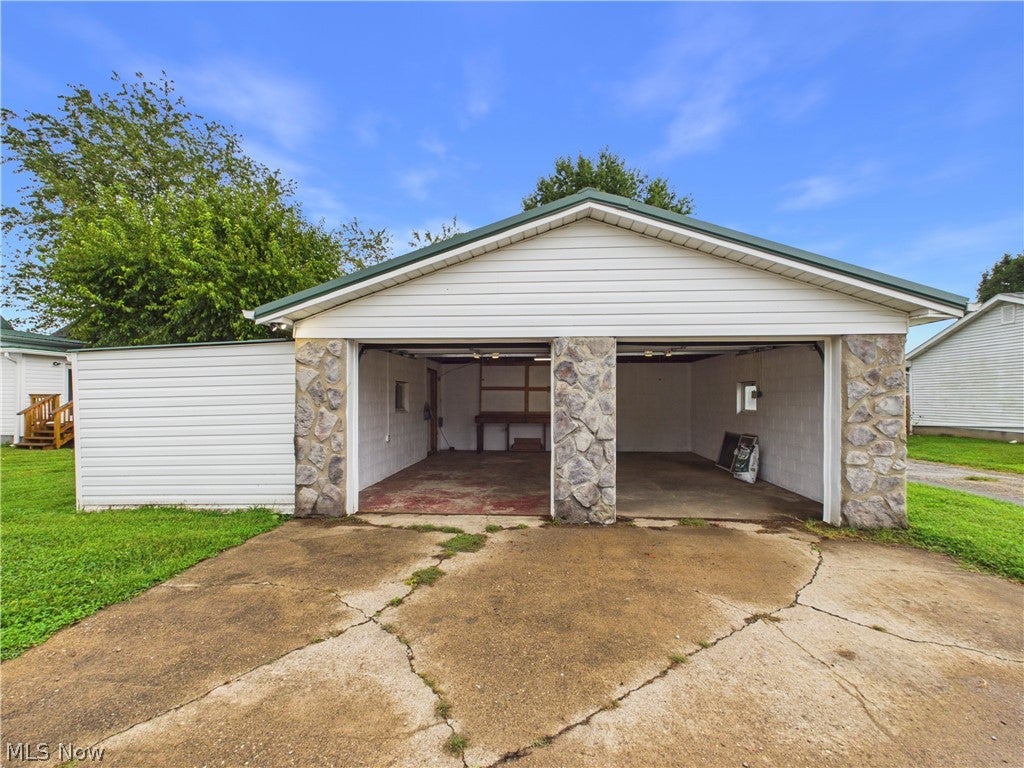 709 Highland Avenue