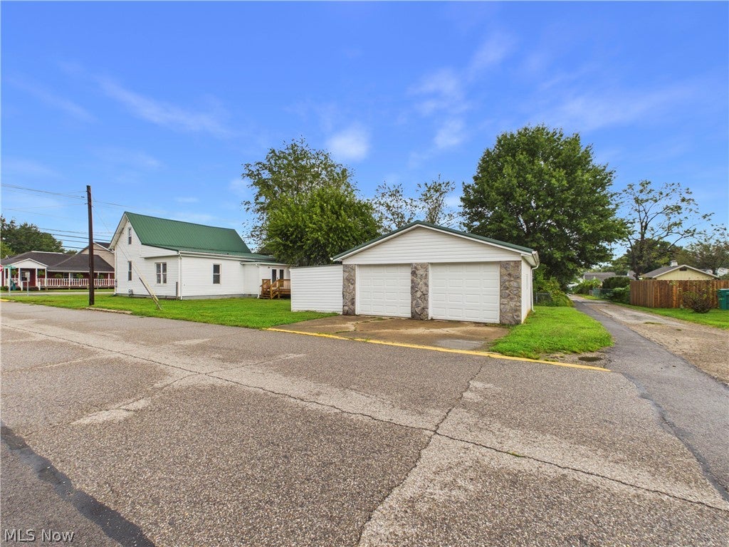 709 Highland Avenue