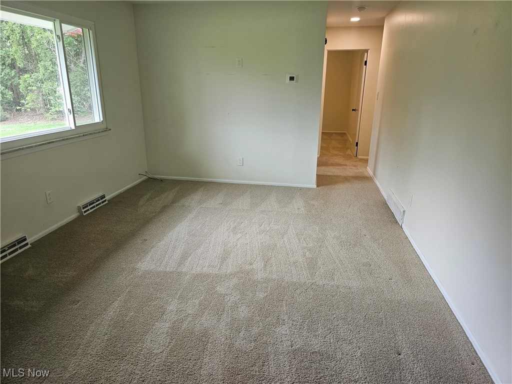 Richfield, Ohio 44286, United States, 3 Bedrooms Bedrooms, ,1 BathroomBathrooms,Residential,Active,124329