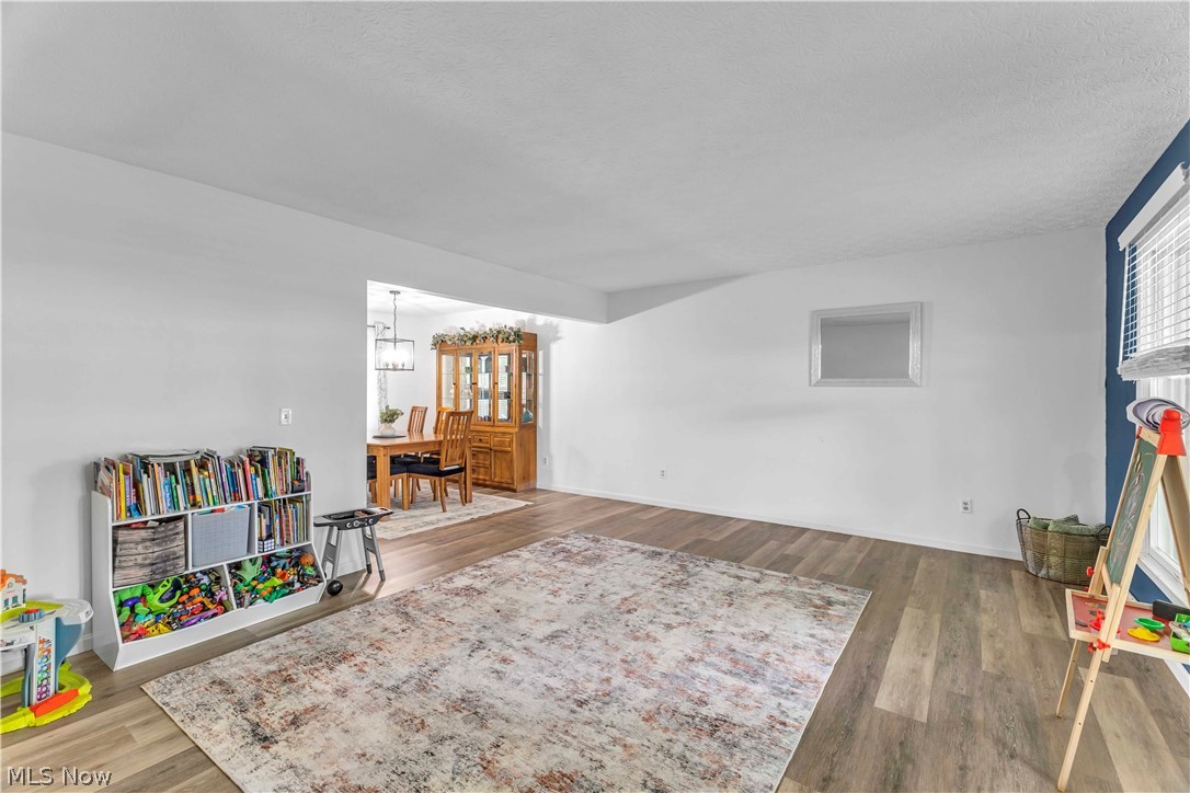 1009 Washington Drive