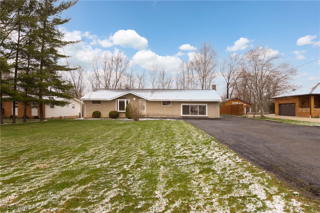 10784 Akins Road, North Royalton, Ohio image 2
