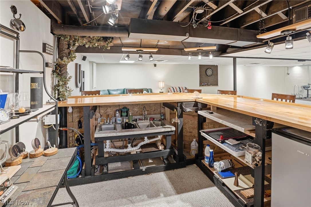 Thomas E Larkin Hummel Vly Estate - Residential