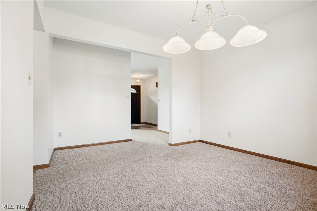 Thomas E Larkin Hummel Vly Estate - Residential