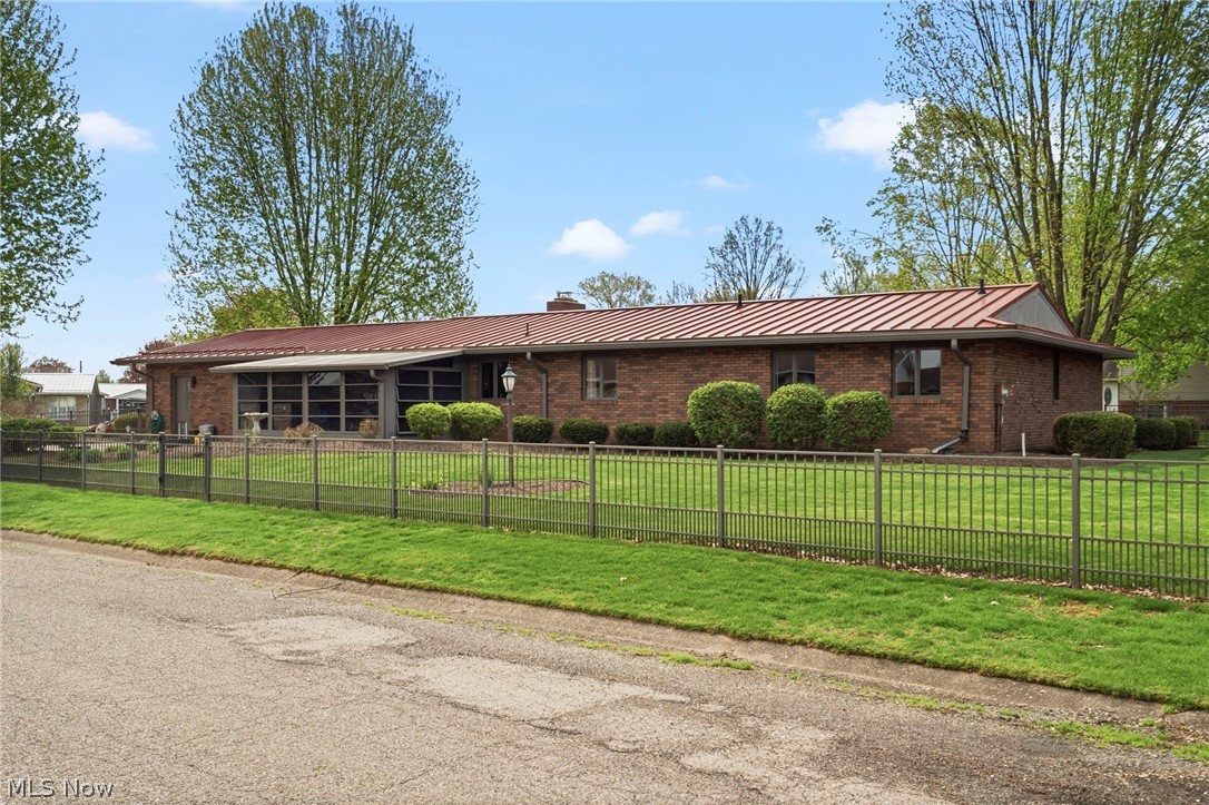 Thomas E Larkin Hummel Vly Estate - Residential