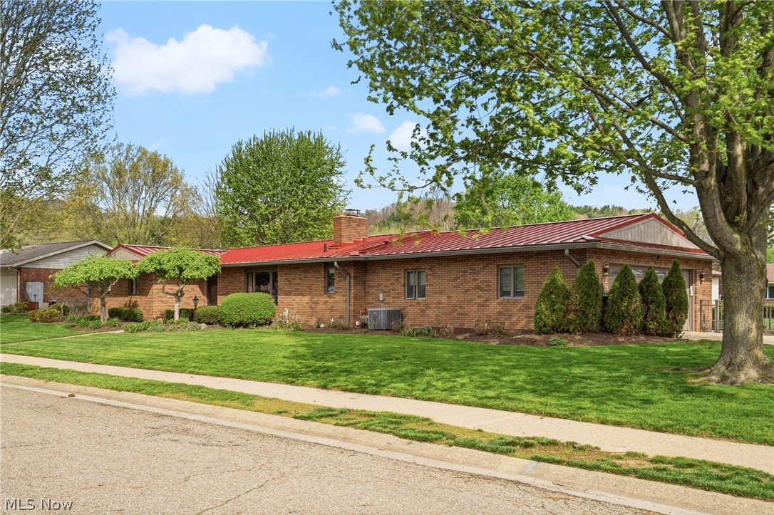 Thomas E Larkin Hummel Vly Estate - Residential