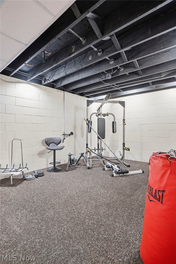 Thomas E Larkin Hummel Vly Estate - Residential