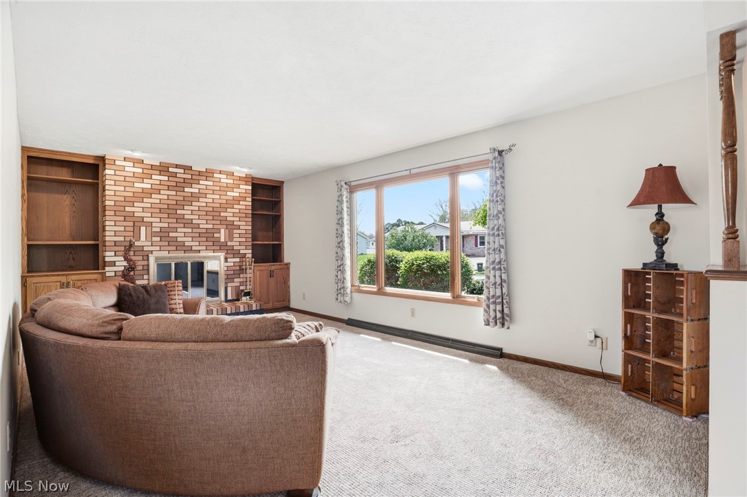 Thomas E Larkin Hummel Vly Estate - Residential