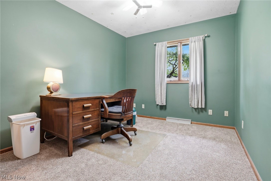 Thomas E Larkin Hummel Vly Estate - Residential