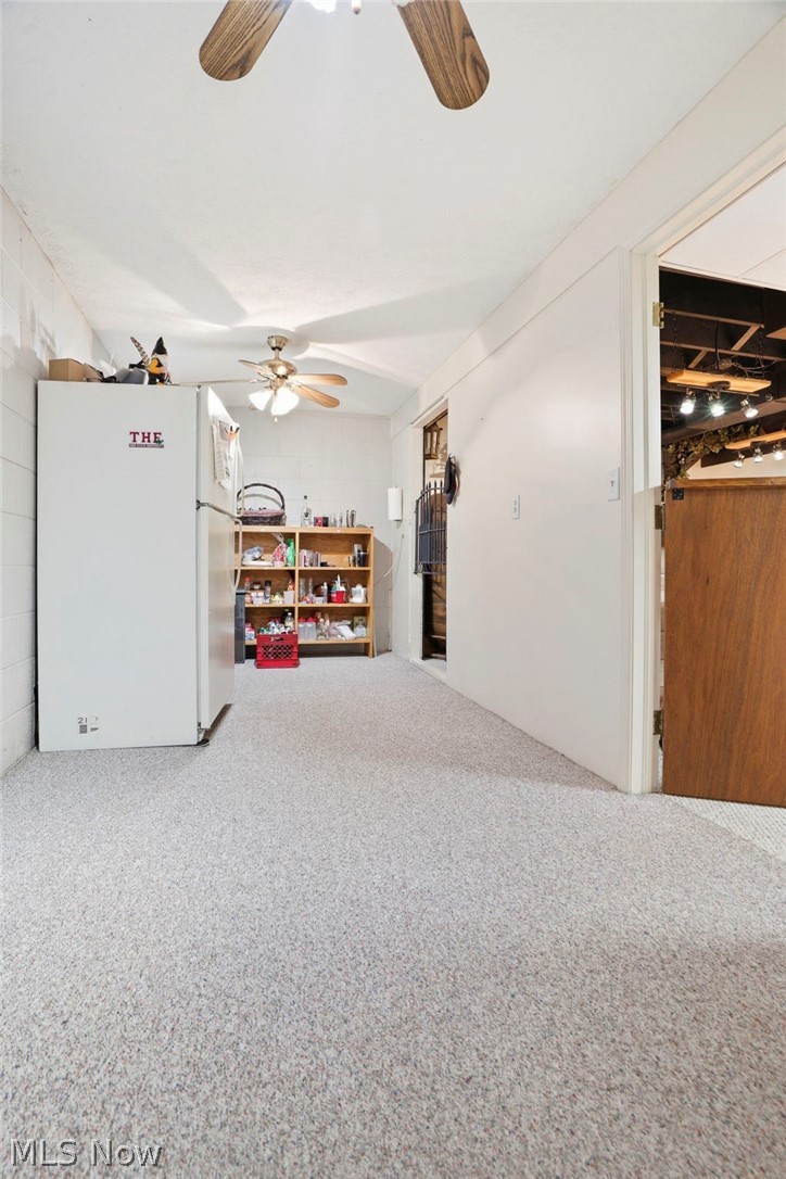 Thomas E Larkin Hummel Vly Estate - Residential