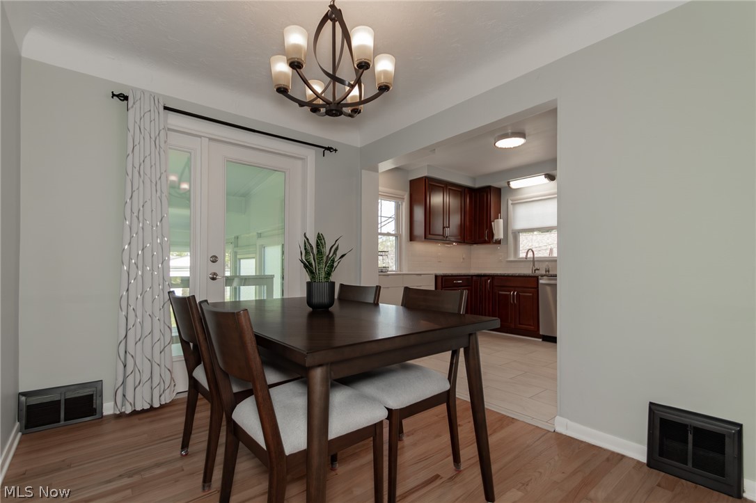 Lyndhurst Mdws Sub #4 - Residential