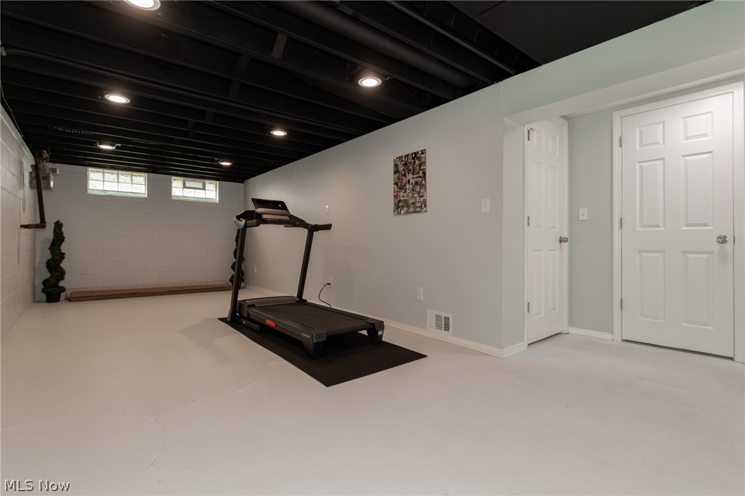 Lyndhurst Mdws Sub #4 - Residential