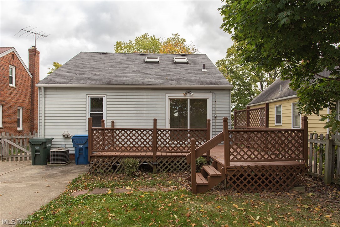 Ridgewood 02 - Residential