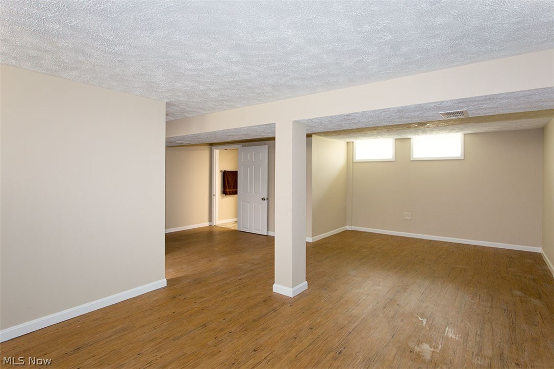 Ridgewood 02 - Residential