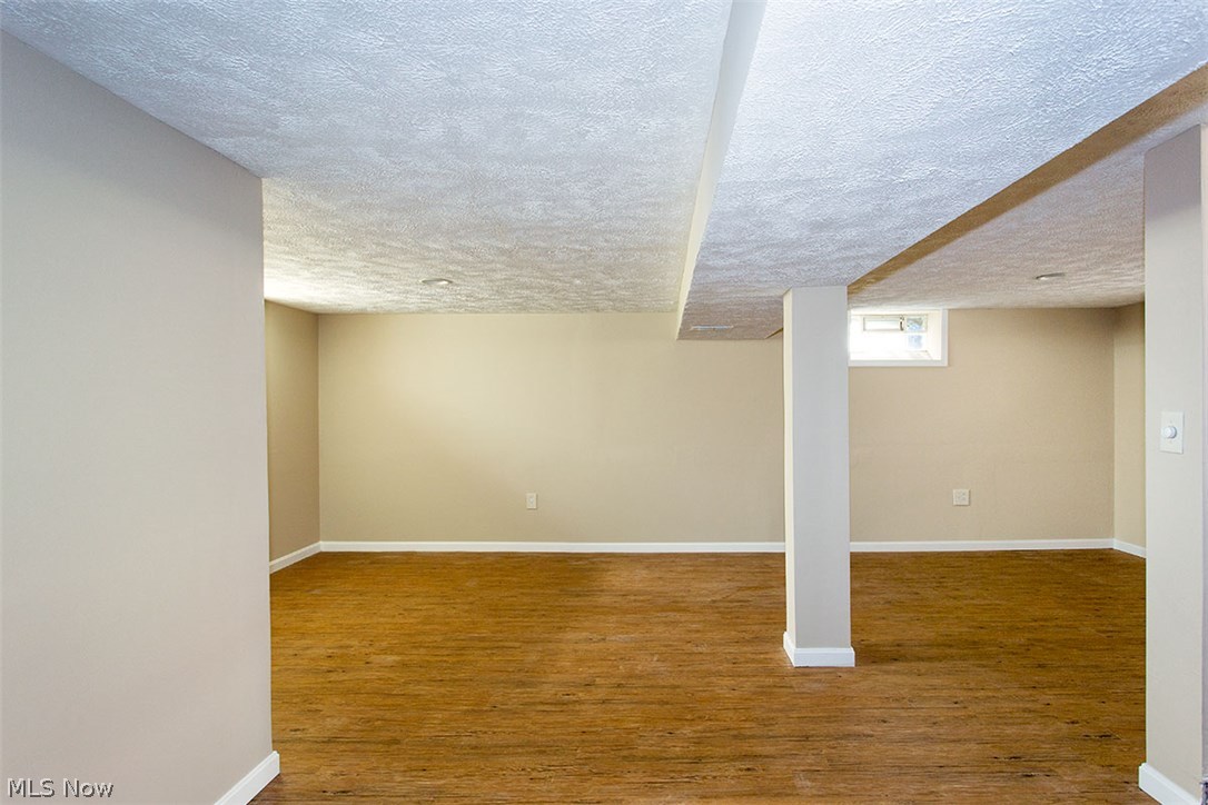 Ridgewood 02 - Residential