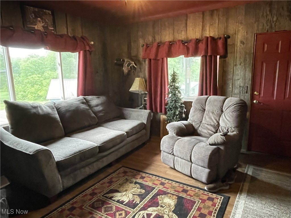 13929 Old Glory Road, Lore City, Ohio image 3