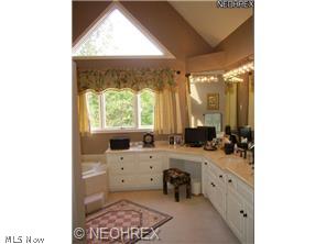 Woods At Nobles Pond - Residential