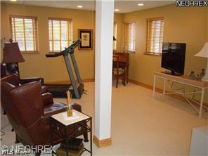 Woods At Nobles Pond - Residential