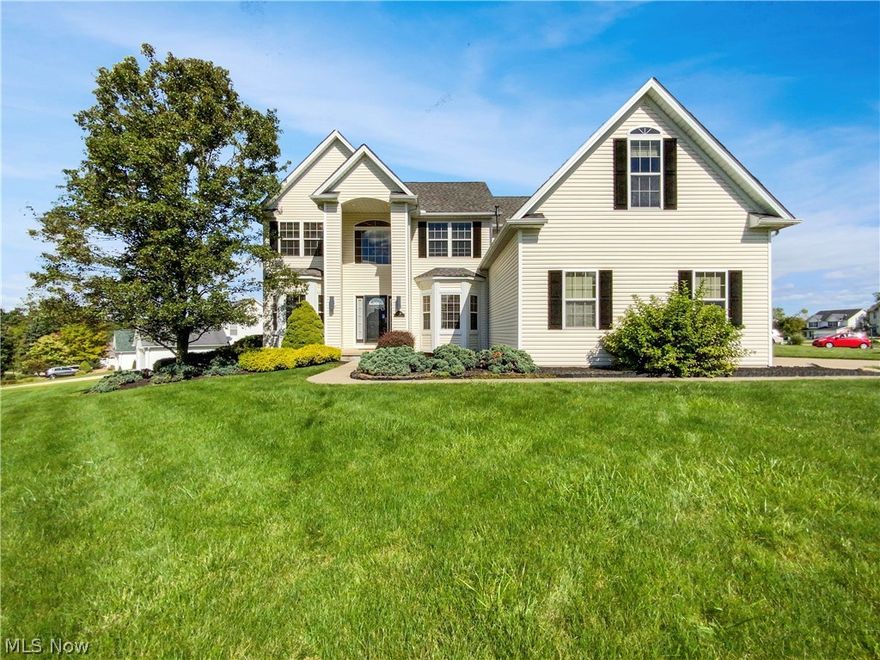 Your dream home is waiting just for you! This kitchen is ready for cooking with ample counter space and cabinets for storage. Flow into the main living area, featuring a Fireplace. Relax in your primary suite, complete with Spacious layout. Other bedrooms provide additional flexible living space. Head to the backyard for the perfect private area to enjoy the outdoors. Don't miss this incredible opportunity. Medina two-story home offers a three-car garage. This home has been virtually staged to illustrate its potential.