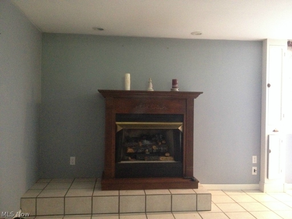 Olde Falls Village - Residential