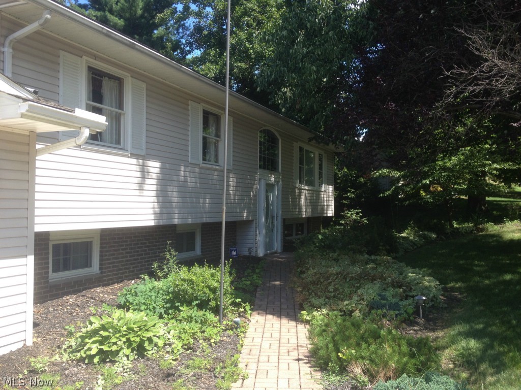 Olde Falls Village - Residential