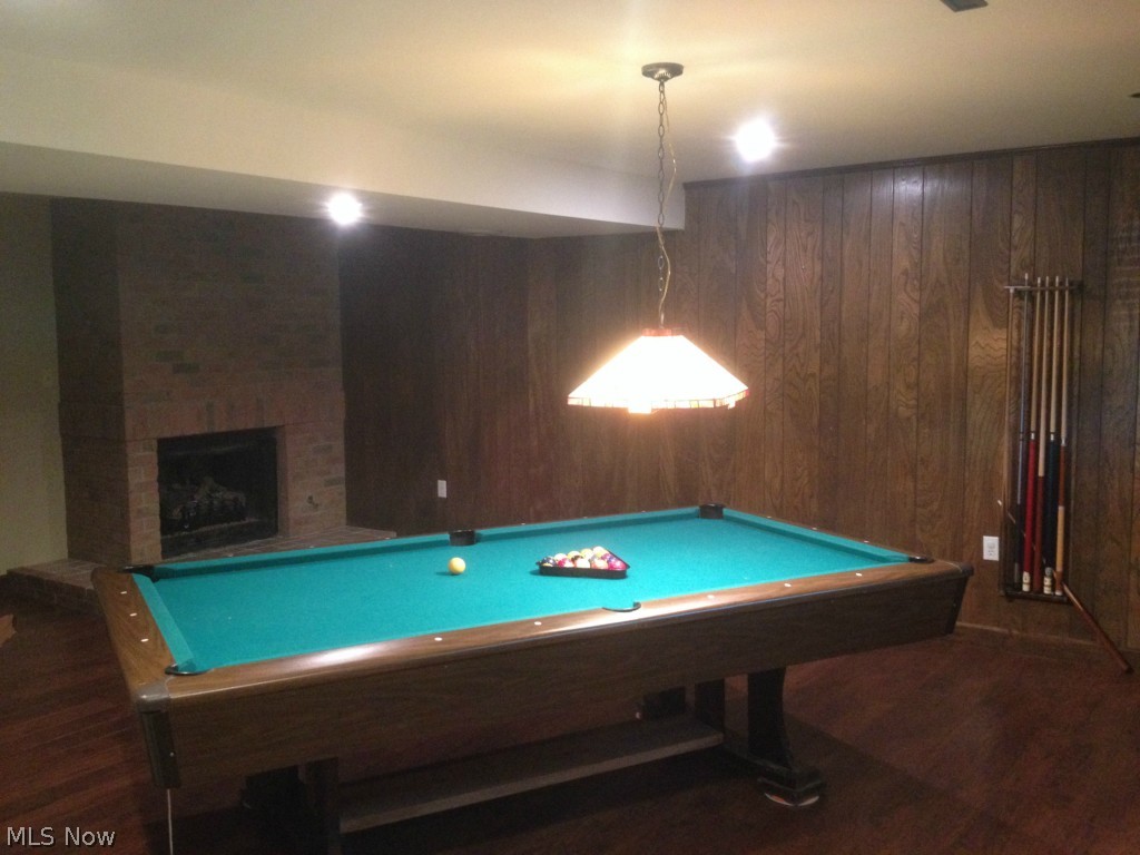 Olde Falls Village - Residential