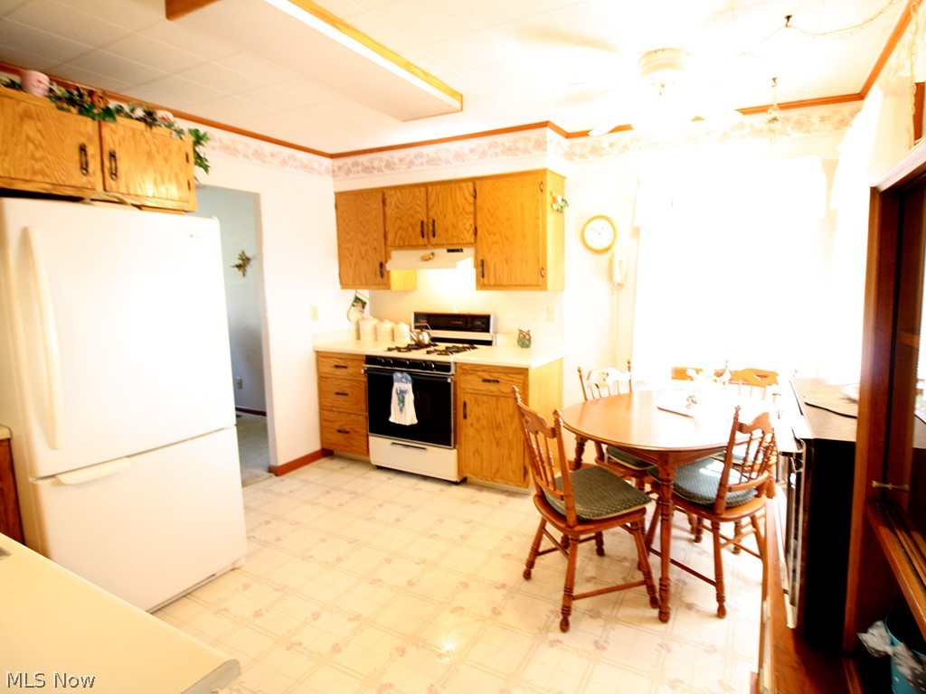 Circle Drive - Residential