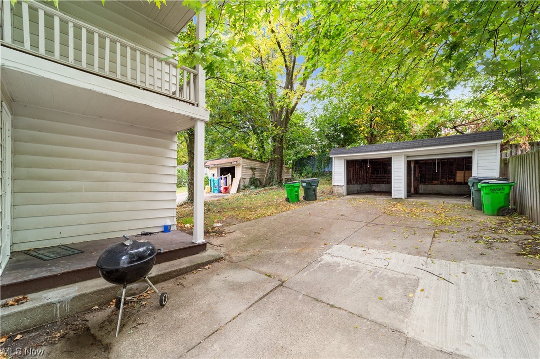 Garfield Pkwy Allotment - Residential Income