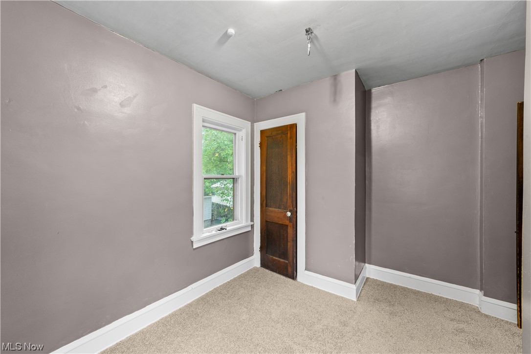 Garfield Pkwy Allotment - Residential Income