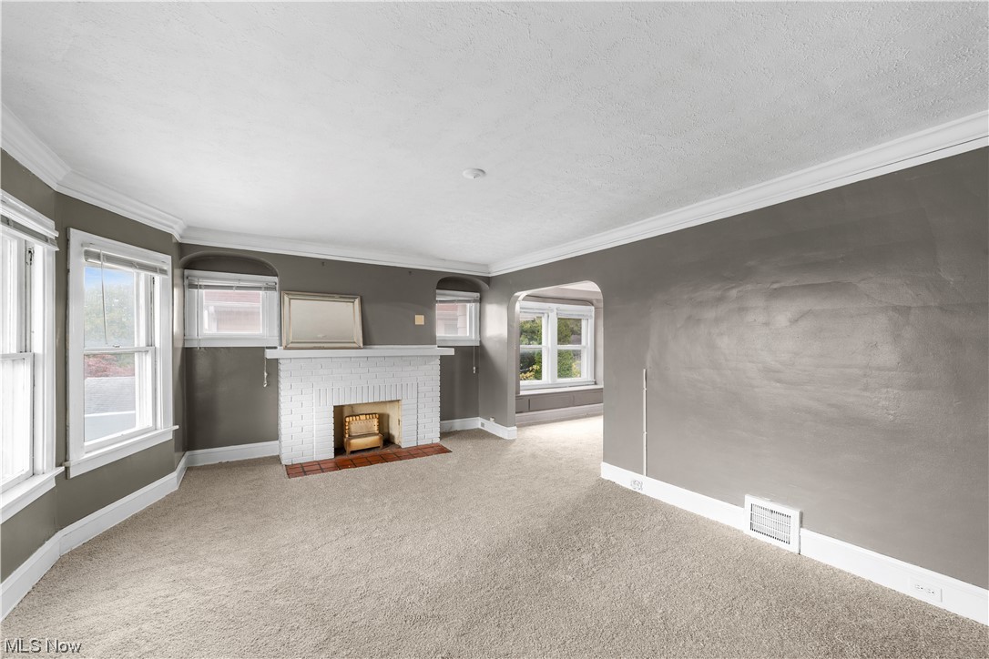 Garfield Pkwy Allotment - Residential Income