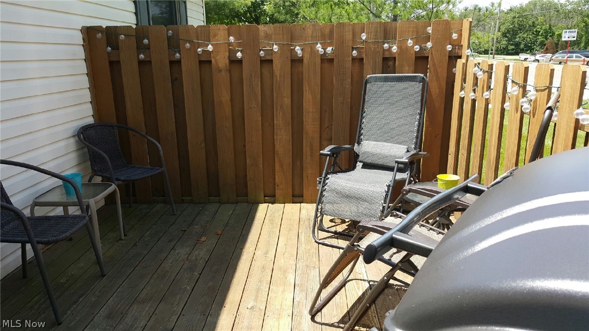 Ryan Village Condos Ph 01 - Residential