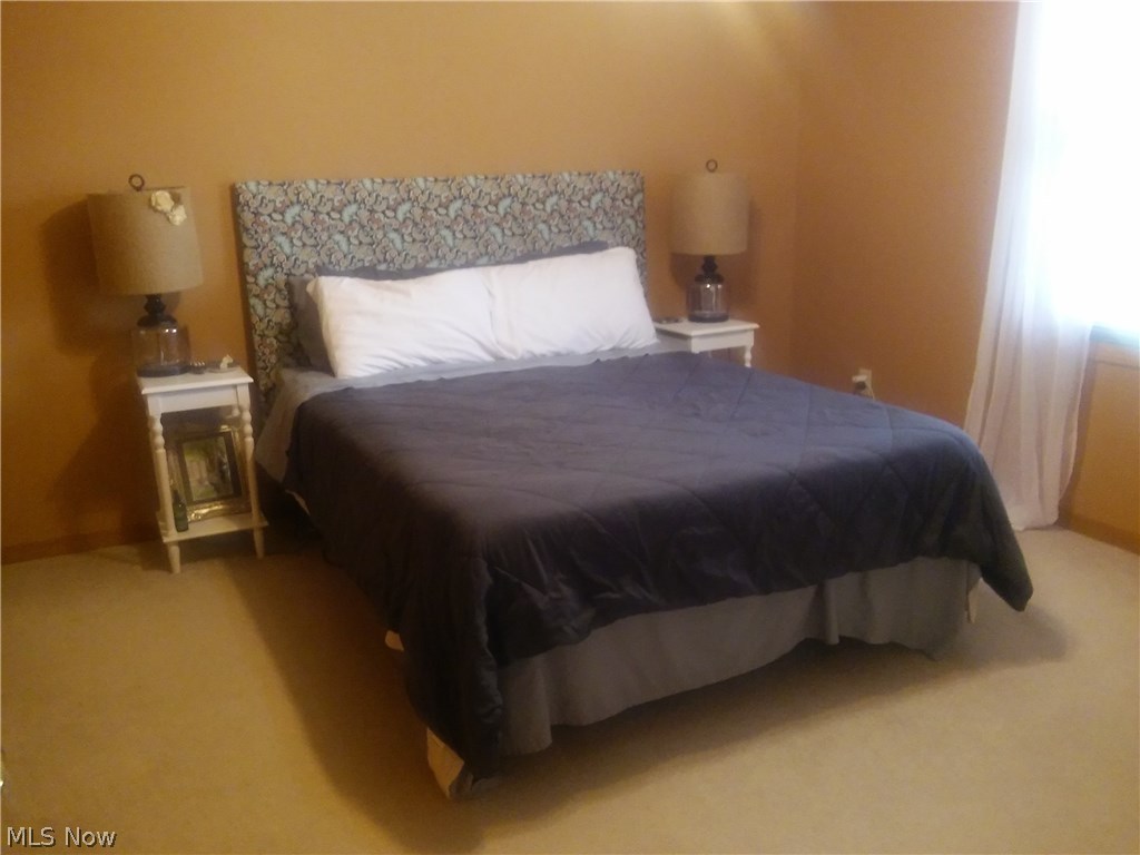 Ryan Village Condos Ph 01 - Residential