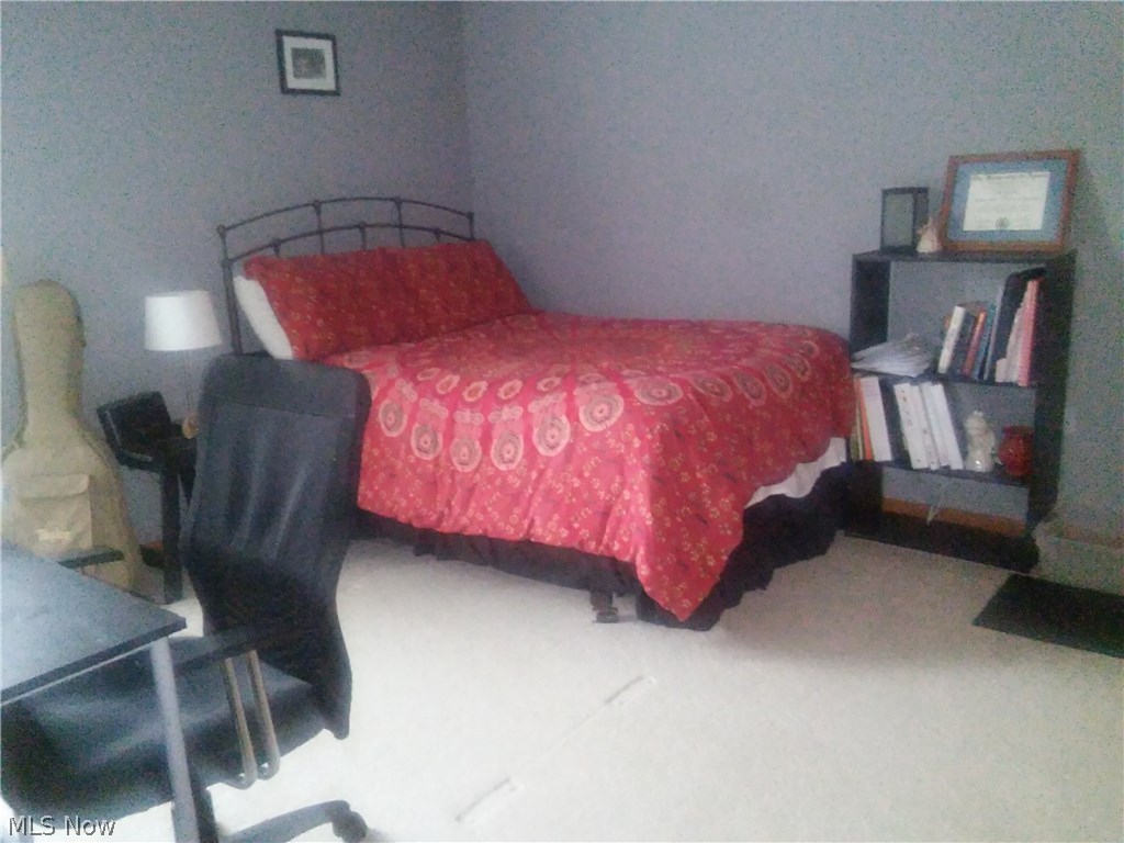 Ryan Village Condos Ph 01 - Residential