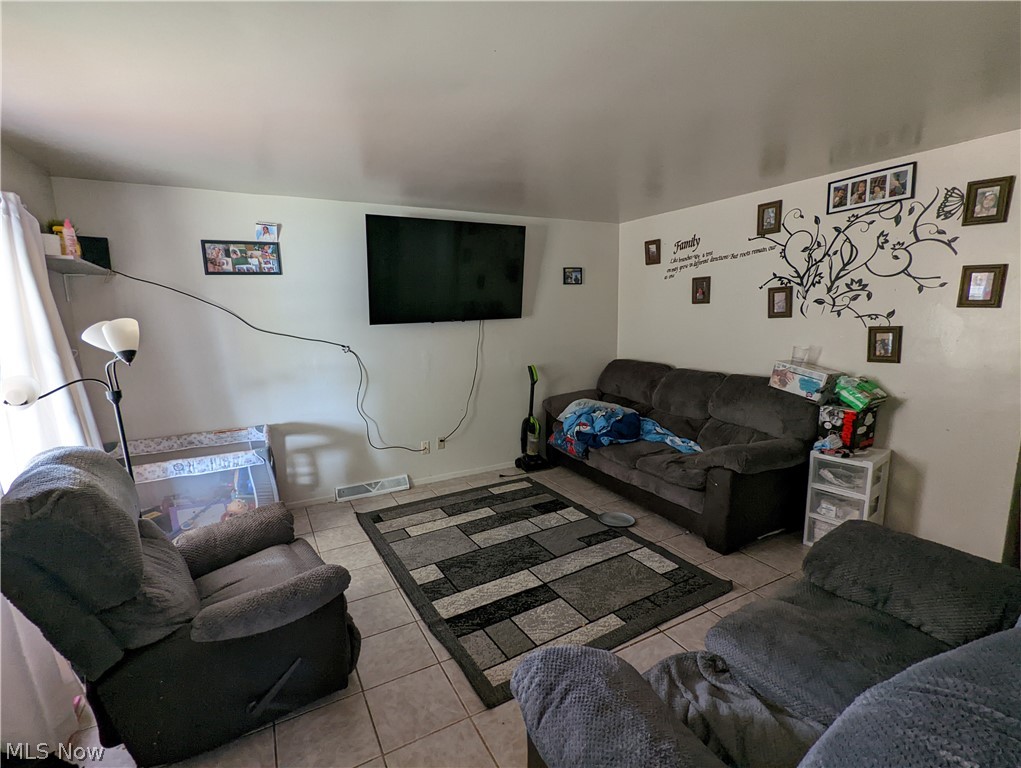 Gabriel C Davis - Residential