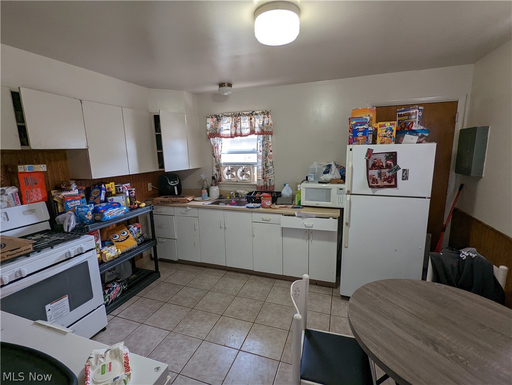 Gabriel C Davis - Residential