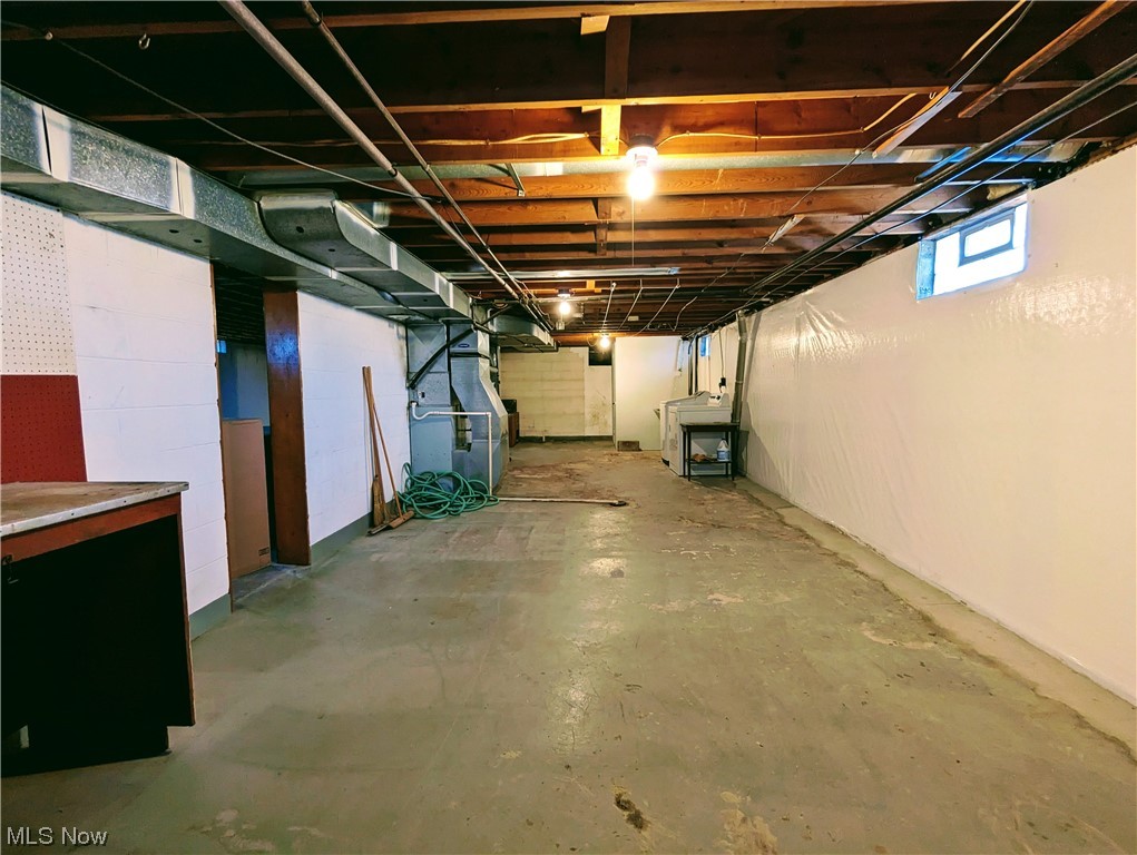 Harry J Moore 02 - Residential