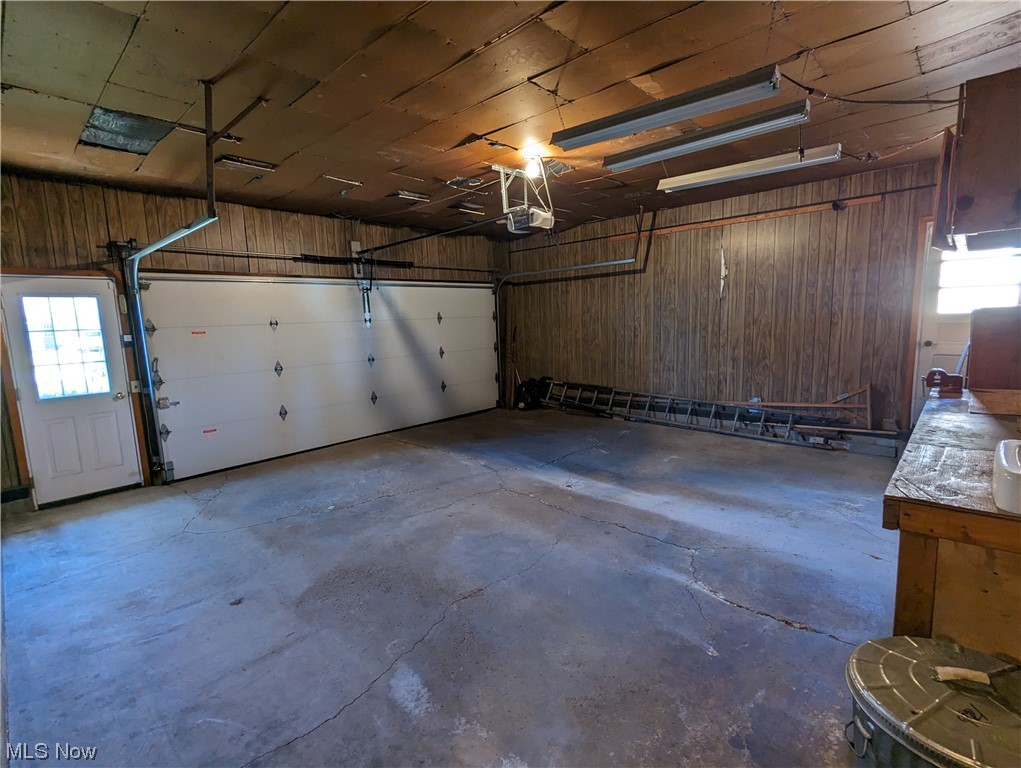 Harry J Moore 02 - Residential