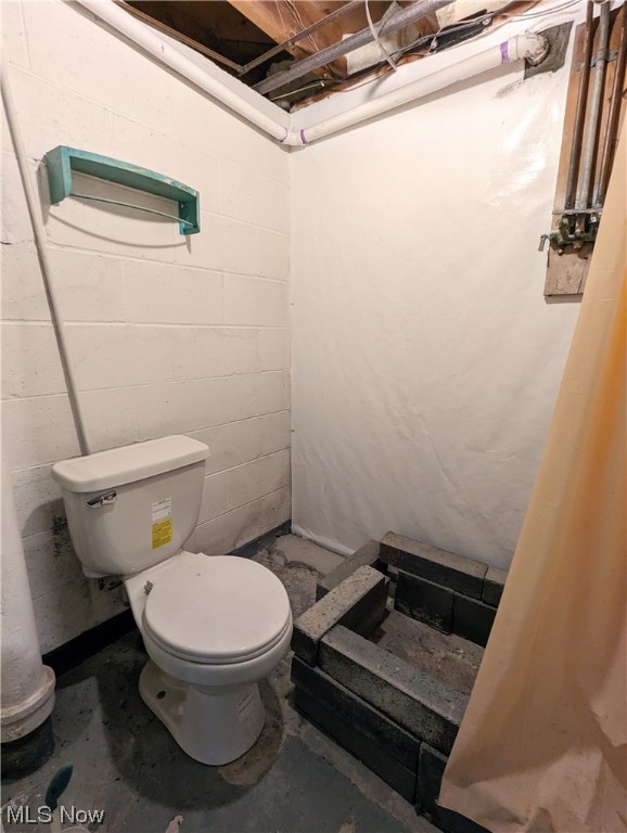 Harry J Moore 02 - Residential